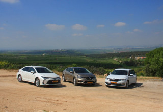 סקודה אוקטביה, טויוטה קורולה, רנו גרנד קופה (צילום: קינן כהן)