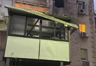 תיעוד זירת הפגיעה בק"ש  (צילום: דוברות מד"א)