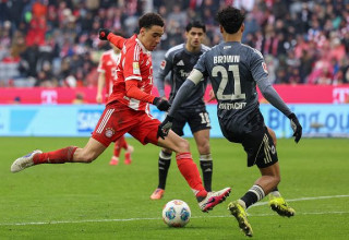 ג'מאל מוסיאלה מול נתניאל בראון (צילום: ALEXANDRA BEIER / Contributor)