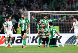 סופיאן אמרבאט, שחקן בטיס (צילום: GettyImages, Fran Santiago)