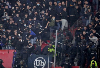 מהומה ועימות בין אוהדים בספרד (צילום: GettyImages)