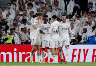 שחקני ריאל מדריד חוגגים (צילום: Gettyimages)