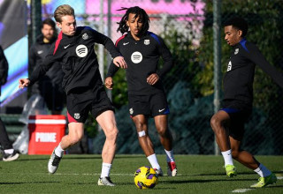 דה יונג, קונדה ובאלדה (צילום: Gettyimages)