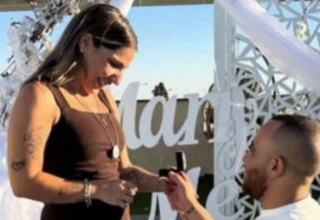 הצעת הנישואין של נוריאל דובין ז"ל  (צילום: באדיבות המשפחה)