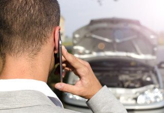 אחרי תאונת דרכים: איך שומרים על זכויות ומתי עורך דין תאונות דרכים נכנס לתמונה (צילום: FREEPIK)