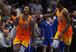 מיילס ברידג'ס, שחקן שארלוט (צילום: רויטרס)