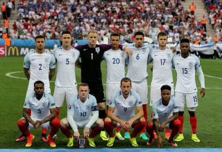 שחקני נבחרת אנגליה ביורו 2016 (צילום: Richard Sellers/Allstar)