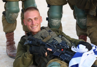 סמ"ר מקסים אנטיס ז"ל (צילום: דובר צה"ל)