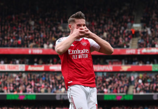 ויקטור יוקרס שחקן ארסנל חוגג שער (צילום: GettyImages, Marc Atkins)