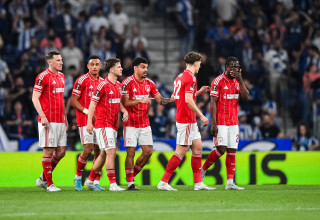 שחקני נוטינגהאם פורסט מאוכזבים (צילום: GettyImages)