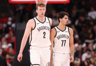 שחקני ברוקלין נטס דני וולף, בן שרף (צילום: אימג'בנק  GettyImages, Michael Reaves)