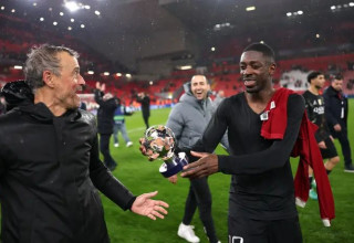 דמבלה ולואיס אנריקה בסיום (צילום: GettyImages, Michael Regan)