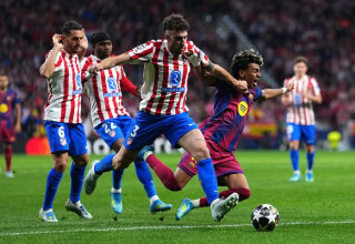 לאמין ימאל מול רוג'רי (צילום: Gettyimages)