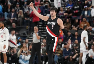 דני אבדיה שחקן פורטלנד נגד הקליפרס (צילום: GettyImages)