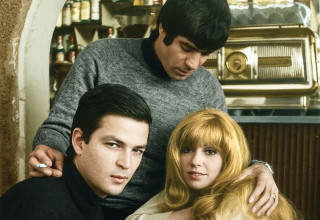 החלונות הגבוהים (צילום: קלוד לוי, אהרון יוסלביץ מעובד)