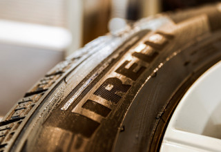 צמיגים לרכב - פירלי (צילום: רויטרס)