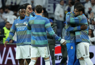 ראול אסנסיו, ויניסיוס שחקני ריאל מדריד בחימום (צילום: GettyImages, THOMAS COEX/AFP)