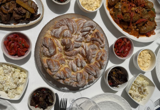 טנא, חלה לשבתיה (צילום: בתיה שורק)