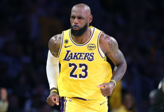 עדיין כאן. לברון ג'יימס (צילום: Sean M. Haffey/Getty Images)