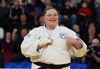 רז הרשקו ג'ודאית ישראלית, אלופת אירופה 2026 (צילום: GettyImages, GIORGI ARJEVANIDZE/AFP)