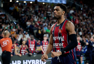 טרנט פורסט שחקן באסקוניה (צילום: GettyImages)