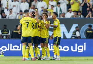 שחקני אל נאסר חוגגים (צילום: Getty images)