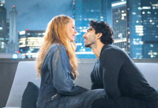 איתנו זה נגמר (צילום: Jojo Whilden באדיבות yes)