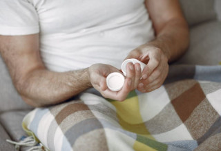 אל תסתפקו בכיבוי שריפות: למה תרופות להפחתת חומציות הקיבה הן פתרון חלקי בלבד לצרבת? (צילום: pexels)