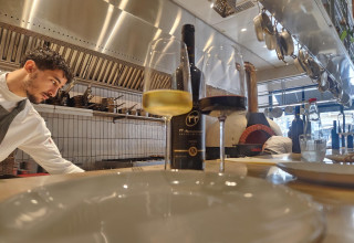 מסעדת "ראסיף 33" בחיפה (צילום: יחצ)