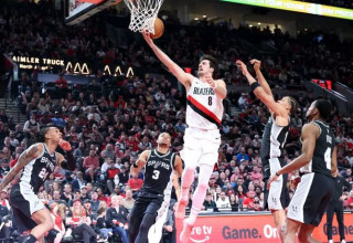 משחק לא פשוט לאבדיה הלילה (צילום: רויטרס)