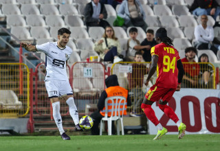 אנטוניו ספר שחקן מכבי בני ריינה (צילום: לירון מולדובן)