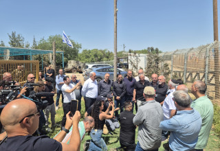 מסיבת עיתונאים של ראשי הרשויות של יישובי קו העימות (צילום: דוברות מטה אשר)