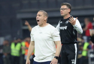 רן קוז'וך מאמן הפועל באר שבע (צילום: דני מרון)