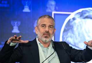 ינון מגל (צילום: Arie Leib Abrams/Flash90)