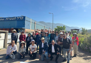 סיור של חברי אגודת חובבי הפרפרים בישראל (צילום: יחצ)