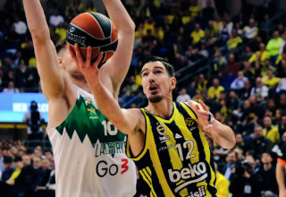 ננדו דה קולו, שחקן פנרבחצ'ה (צילום: GettyImages, Ferda Demir)
