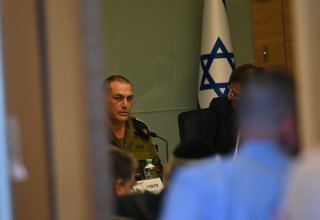 הרמטכ"ל אייל זמיר במהלך הדיון בוועדת חוץ וביטחון (צילום: יואב דודקביץ/TPS)