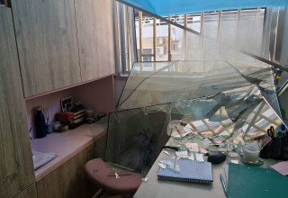 "המכללה" ההרוסה אחרי פגיעת הטיל (צילום: באדיבות "המכללה")