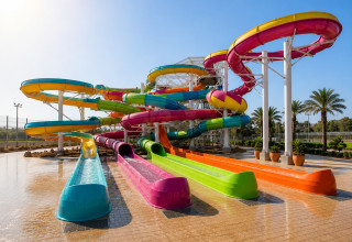 פארק המים שפיים candy slides (צילום: לירון פילצקי)
