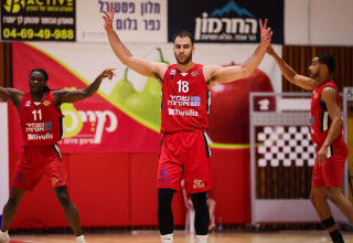 רז אדם (צילום: מאור אלקסלסי)