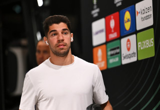מנור סולומון שחקן פיורנטינה (צילום: GettyImages, Tullio Puglia - UEFA)