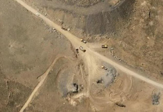 צילומי לוויין חפירות באיראן (צילום: צילום מסך מתוך תיעוד שפורסם על ידי CNN)