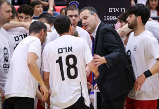 שר התרבות והספורט מיקי זוהר בטקס של הפועל גליל עליון לזכרו של רז אדם (צילום: מאור אלקסלסי)