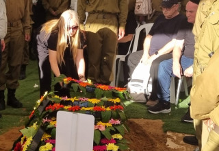 הלווית סמ"ר מיכאל טיוקין ז"ל (צילום: אבי רוקח)