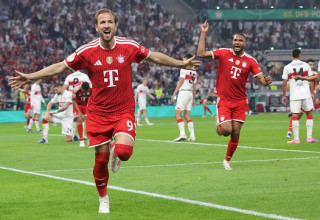הארי קיין ושחקני באיירן מינכן חוגגים (צילום: Getty images)