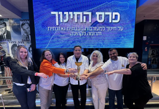 טקס הענקת פרס החינוך  ל-2026 ל"תיכון יוצר עתיד באר שבע" (צילום: שני בודה)