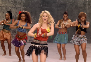 שאקירה מתוך הקליפ של "WAKA  WAKA" (צילום: צילום מסך יוטיוב)