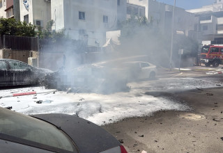 זירת הפיצוץ בקרית גת (צילום: תיעוד מבצעי מד"א)