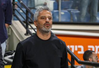ברק יצחקי מאמן בית"ר ירושלים (צילום: קובי אליהו)