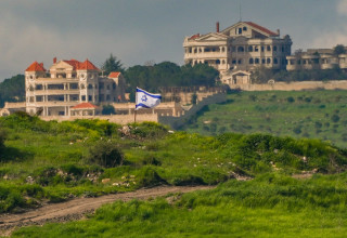 דגל ישראל בלבנון (צילום: אייל מרגולין, פלאש 90)